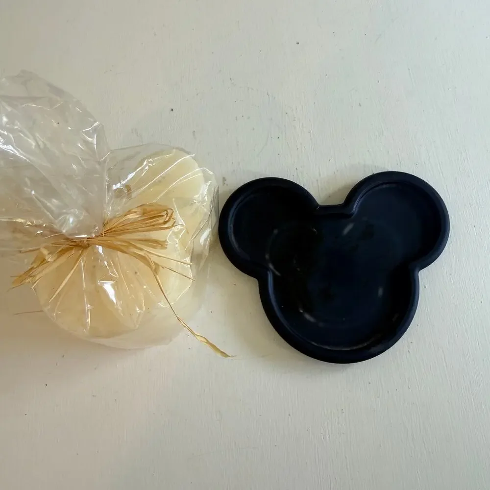 Vintage Disney Mickey Mouse Clover Candle with Tray 3x3 Pillar Candle Gift Set